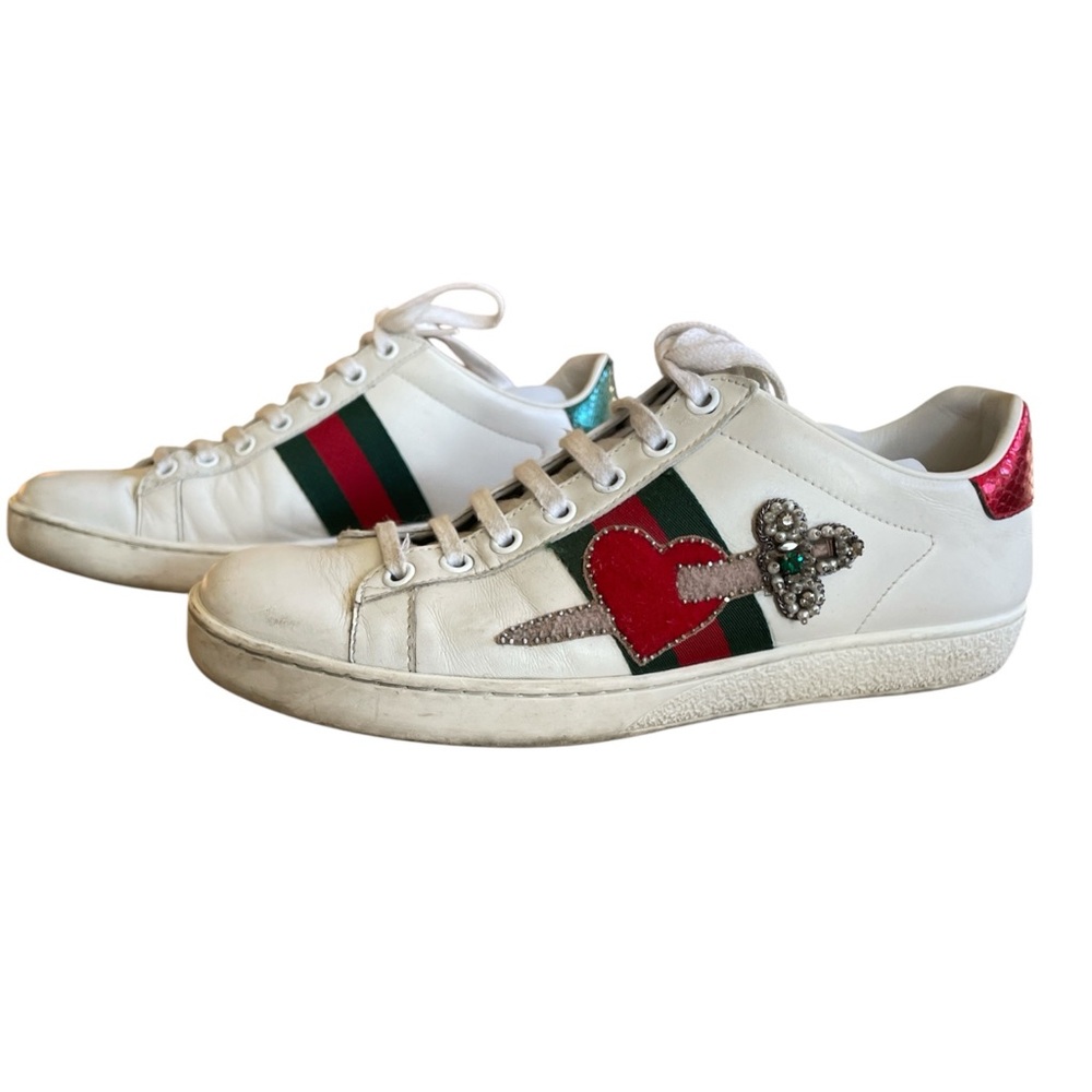 Gucci Ace Sneakers with Red Heart and Dagger Detail - Picture 2 of 7